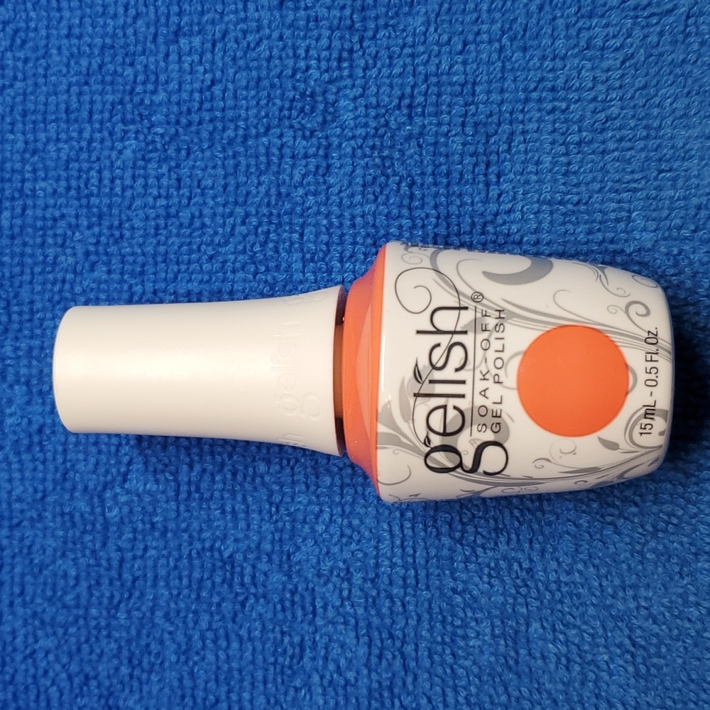 Brand new Gelish soak off gel polish orange crush blush